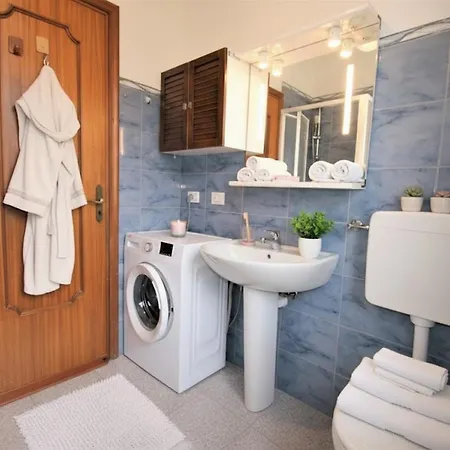 Casa Kennedy 1 * Diano Marina